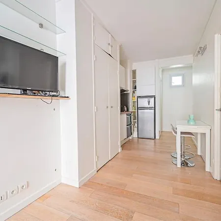 Warm & Welcoming Flat - Family's Ideal - Marais アパート *