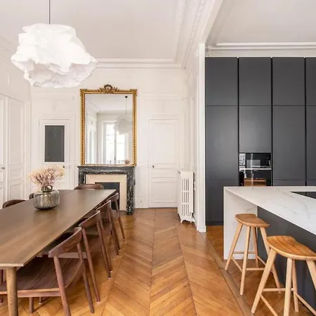 Haussmannien 156m2 Avec Balcon Filant 公寓 巴黎