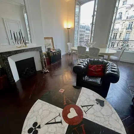 Exclusive Parisian Palace * Paris