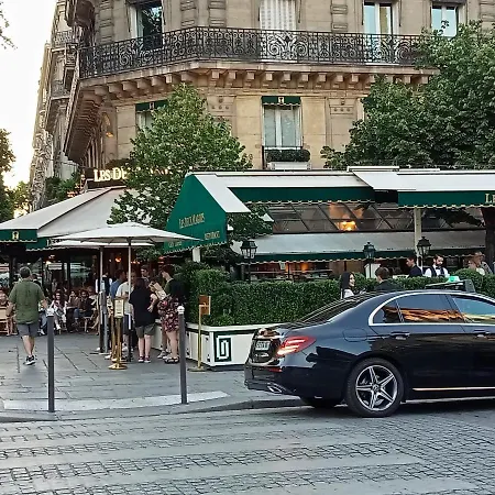 Gare Montparnasse,fantastic Location,center Paris6 Eme ,close To Louvre Meusm And Notre Eiffel Tour *