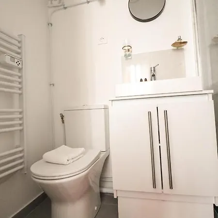 21.appart 4pers #oberkampf#belleville# Paris