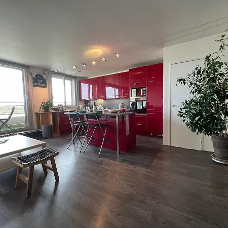 Appartement Above Eiffel Tower View Balcony Parijs