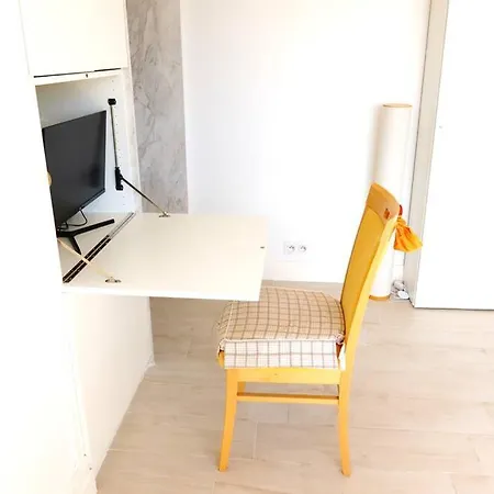 Appartement Eiffel Tower View Rooftop Studio *