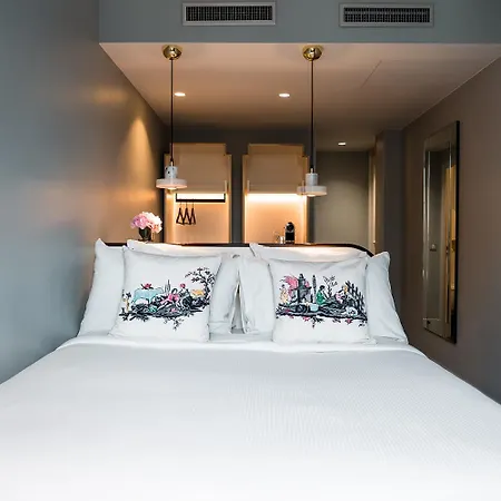 Normandy Le Chantier Hotel Paris
