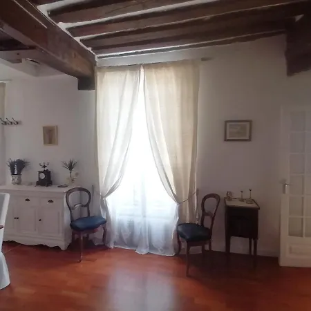 Coeur De - Montorgueil: Charming Apartment Paris