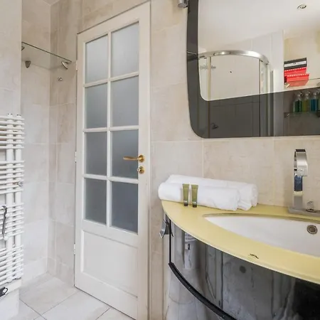 Apartment Superb Flat In The Heart Of Montmartre - Welkeys Paris