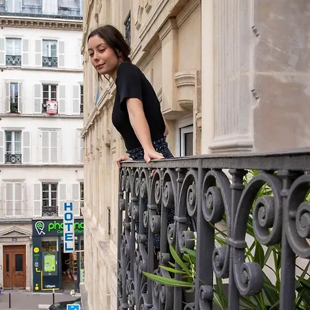 Les Matins De & Hotel