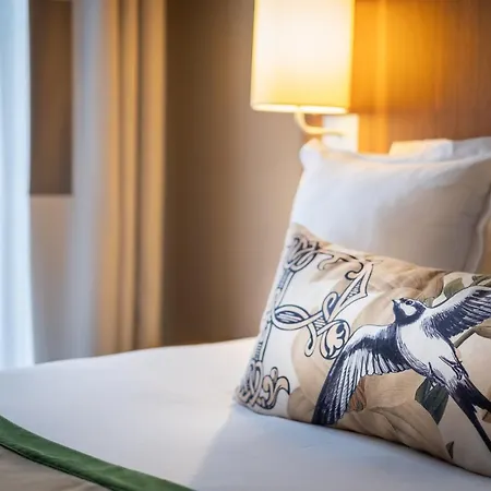 Le Tourville By Inwood 4*