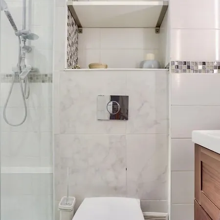 - Quartier Tour Eiffel 3 Free Netflix Apartment Paris