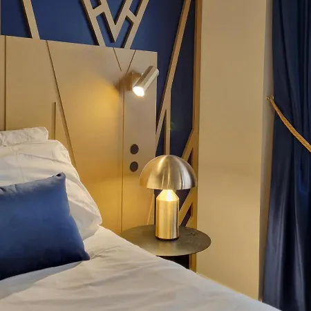 Hotel Royal Fromentin 4*