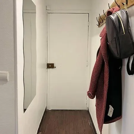 Cosy Centre De Apartment