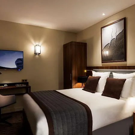 Hotel Mayflower Opera