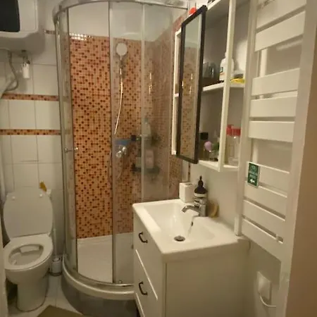 Chez Bon Apartment *