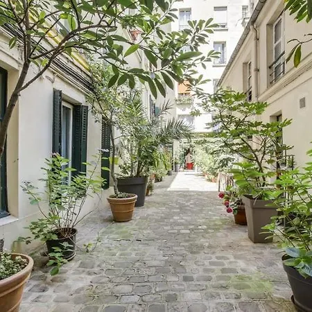 Apartment Modern French Studio Charm In The City