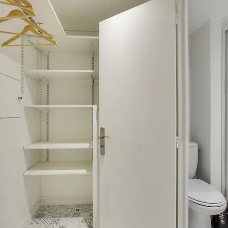 Modern French Studio Charm In The City Paris