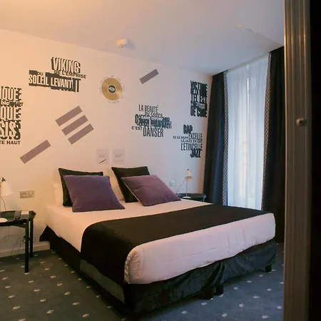 Du Triangle D'or 3* Paris