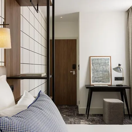 Moderniste Hotel 4*