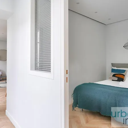 127 - Spacious 4br In Montorgueil