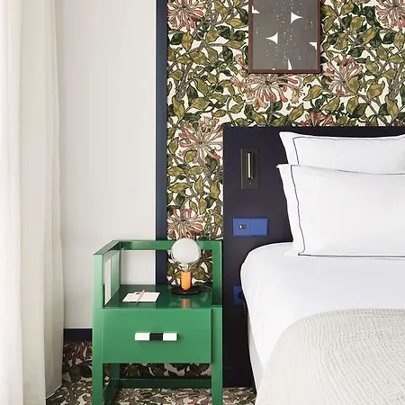 Rosalie 4* Paris