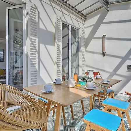 Center Of With Terrace By Studio Prestige Paris