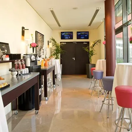 Radisson Blu Hotel. Paris-boulogne Отель Булонь-Бийанкур