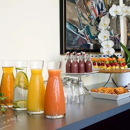 Radisson Blu Hotel. Paris-boulogne Булонь-Бийанкур