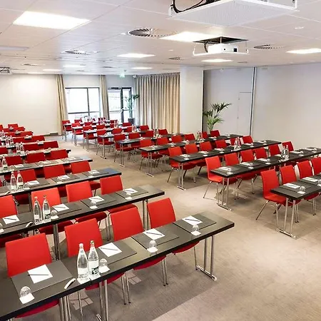 Radisson Blu Hotel. Paris-boulogne * Булонь-Бийанкур