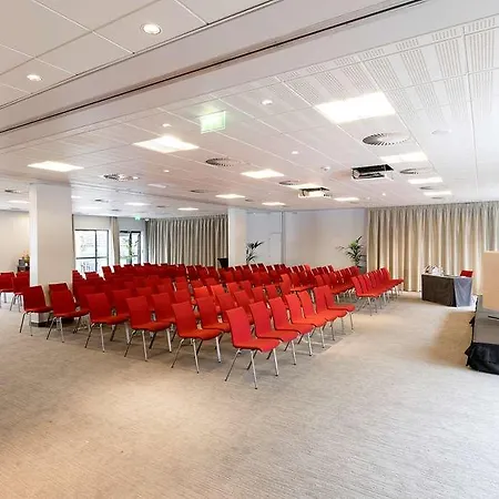 Radisson Blu Hotel. Paris-boulogne * Булонь-Бийанкур