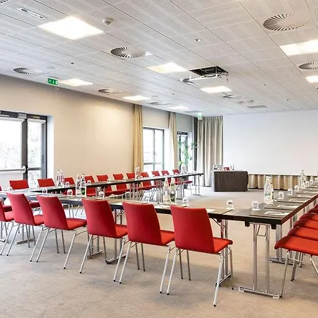 Отель Radisson Blu Hotel. Paris-boulogne