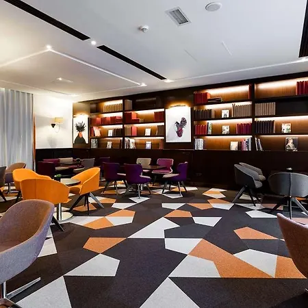 Отель Radisson Blu Hotel. Paris-boulogne Булонь-Бийанкур