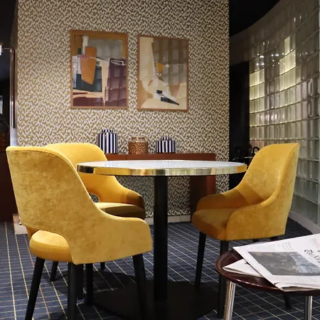 Le Pergolese Champs Elysees Hotel 4*