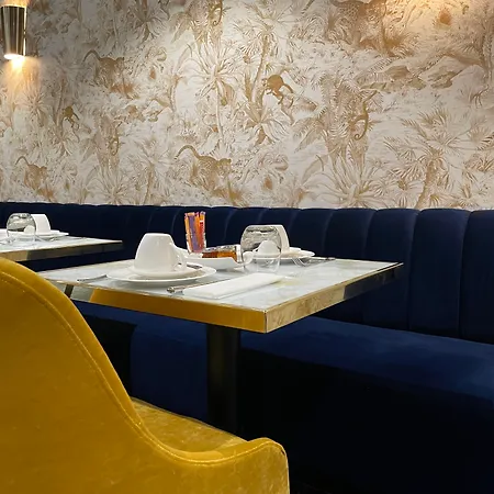 Le Pergolese Champs Elysees Hotel
