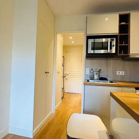 Dream Dwell -studio With Balcony 800m To Trocadero And Tour Eiffel * 巴黎