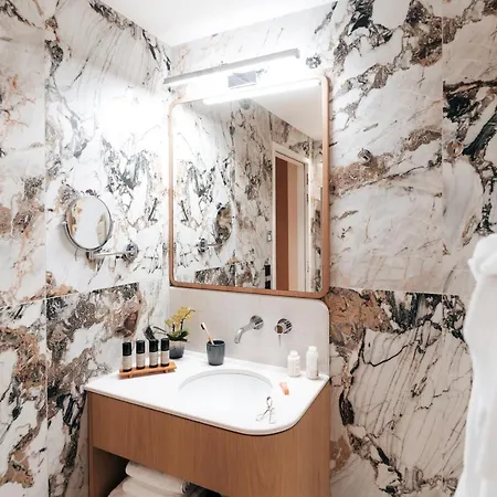 Padam 4* Paris