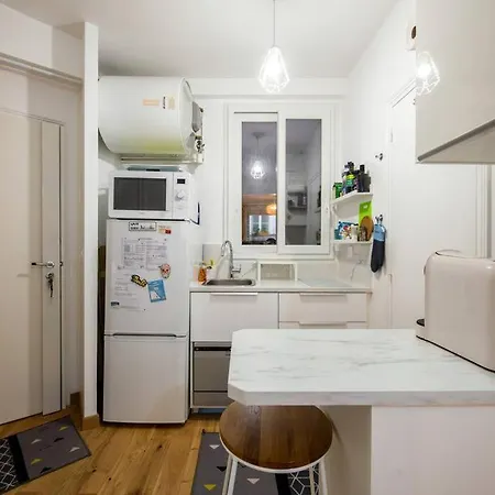 Vertus - Cozy In The Marais Neighborhood パリ