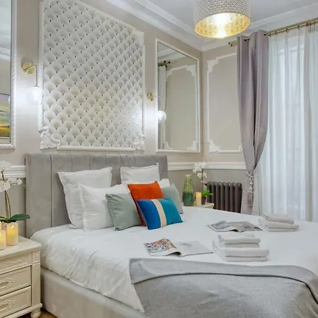 160m² 6ch-haussmannien Climatise & Ascens 巴黎