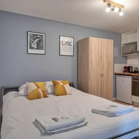 Charming Studio At Republique - 2p Apartament Paryż