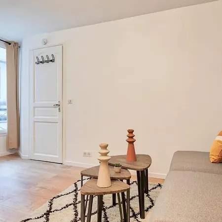 Charming Studio At Republique - 2p *