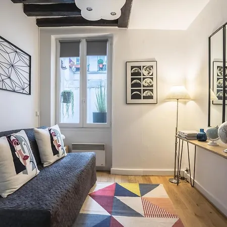 アパート Chic Avec Patio - 2br 6p - Le Marais *