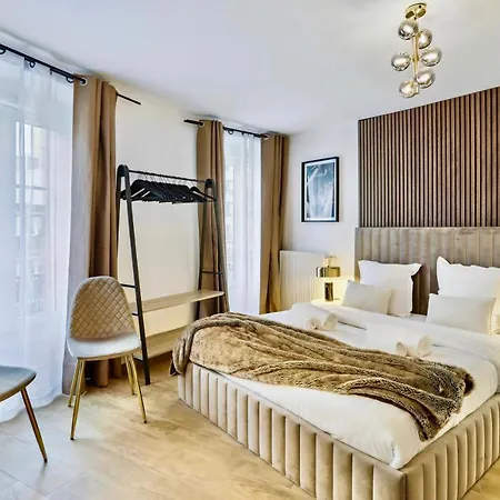 アパート Beautiful 2bdr Near The Eiffel Tower パリ