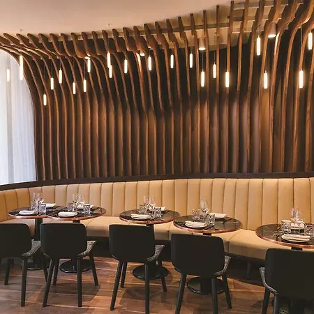 Hotel Maison Albar Le Pont-neuf 5*