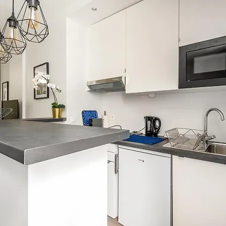1 Bedroomed Repos