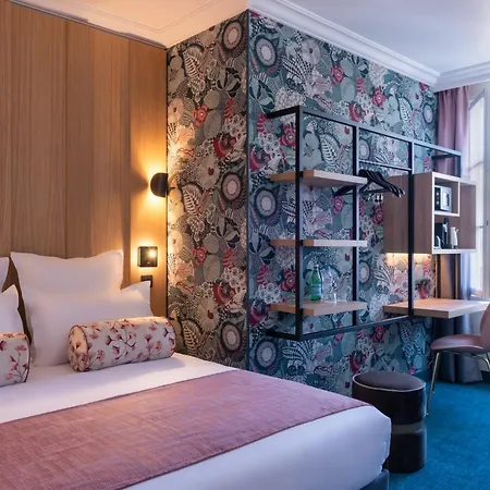 Hotel Leonardo Boutique Opera 4*
