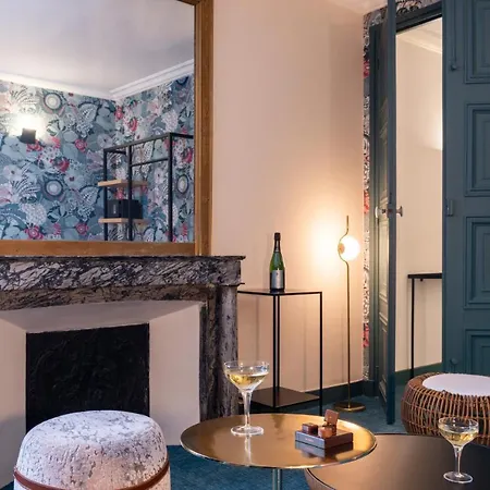 Hotel Leonardo Boutique Opera 4*