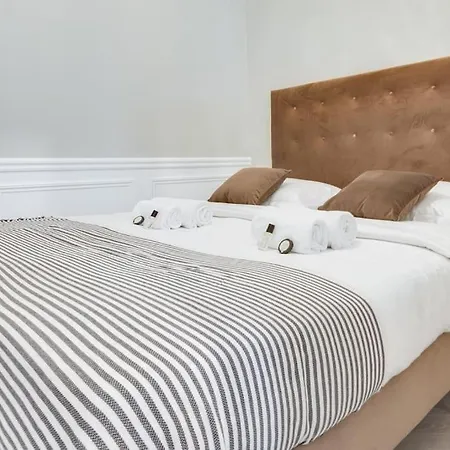 Lovely Flat In Near Notre-dame * パリ