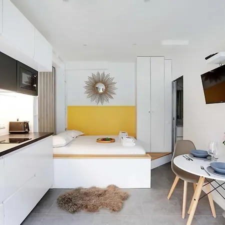Apartment Cosy Studio Up To 2p - Republique Temple