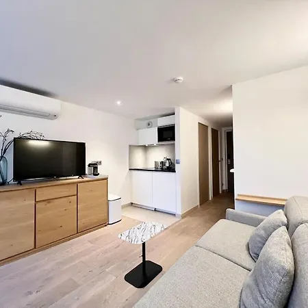 Apartment Parisian I118944i1 Chambreimontmartre-pigalle *