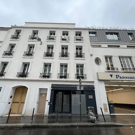 Parisian I118944i1 Chambreimontmartre-pigalle アパート