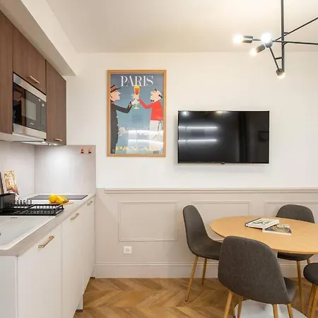 Maison Francois : Cosy Loft With Ac