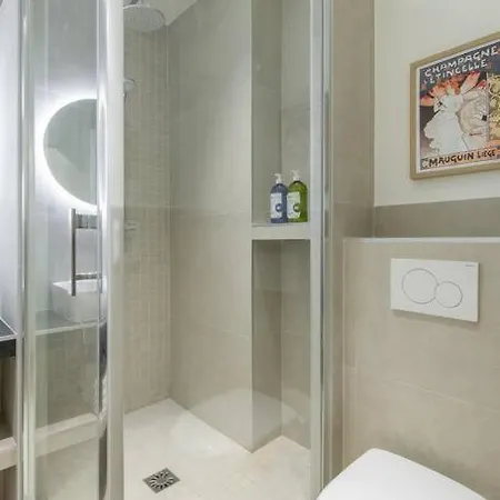Maison Francois : Cosy Loft With Ac Apartment *